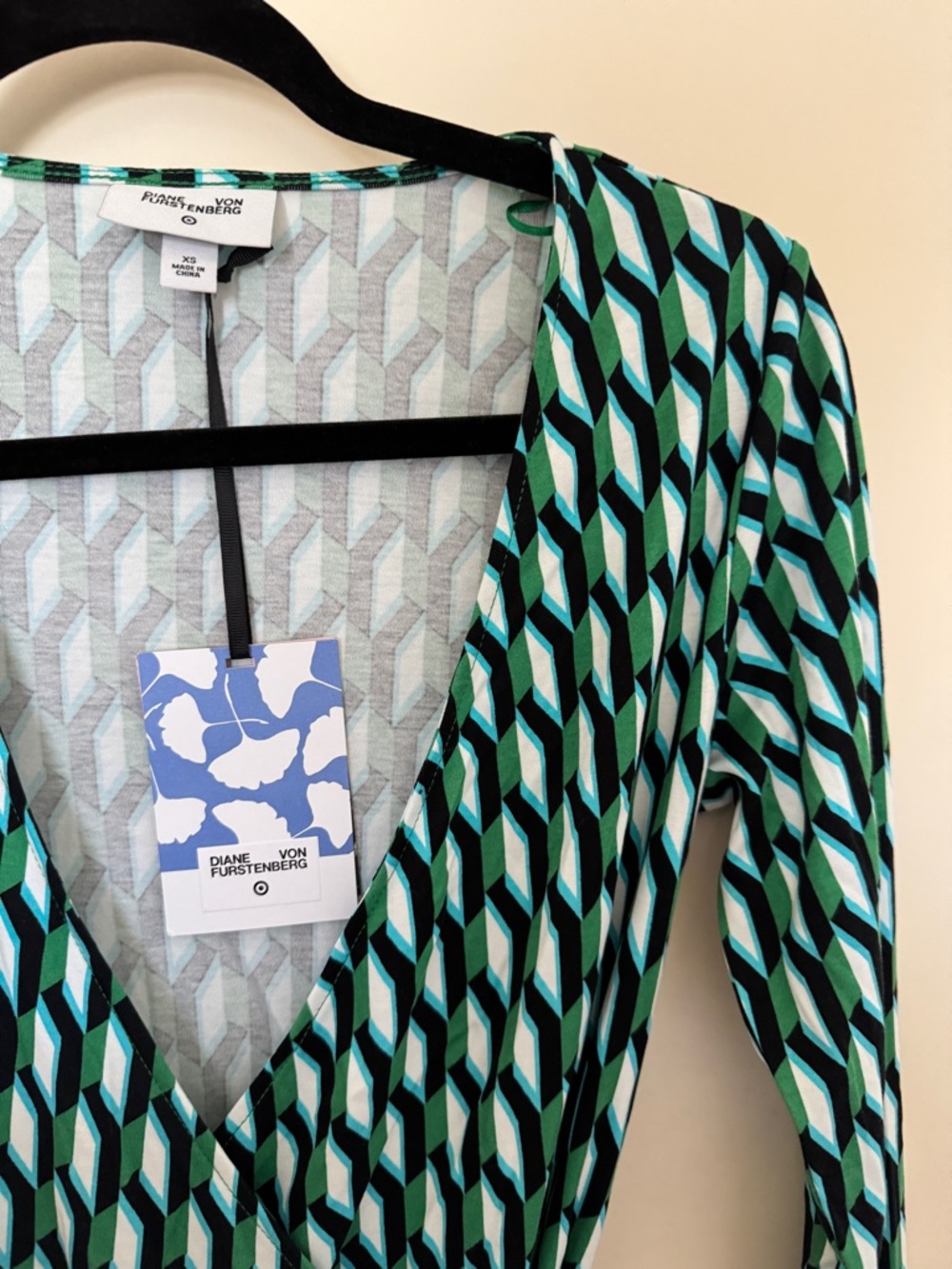 Diane Von Furstenburg x Target Green Patterned Wrap Midi Dress size XS - Picture 4 of 7